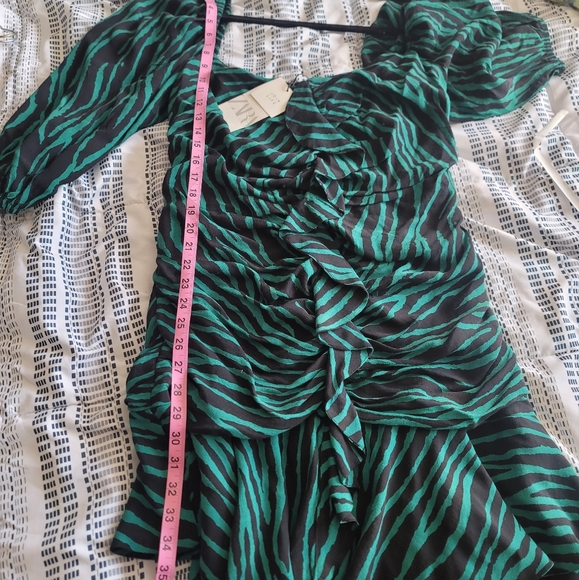 NWT ZARA zebra green black ruched party mini dress elastic puffy sleeves XXL - Picture 9 of 11